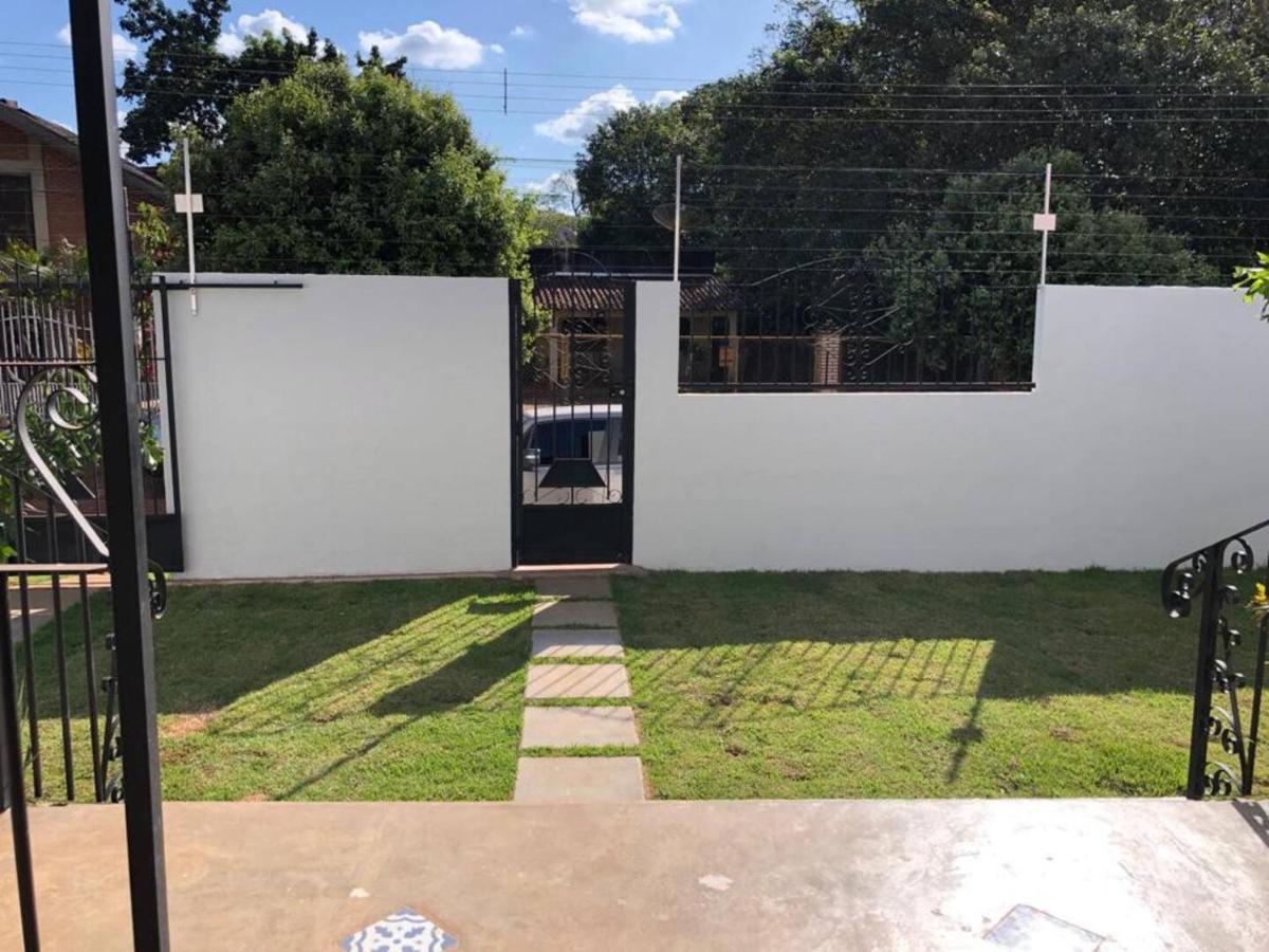 Casa Bela E Confortavel Em Chapada Dos Guimaraes Luaran gambar